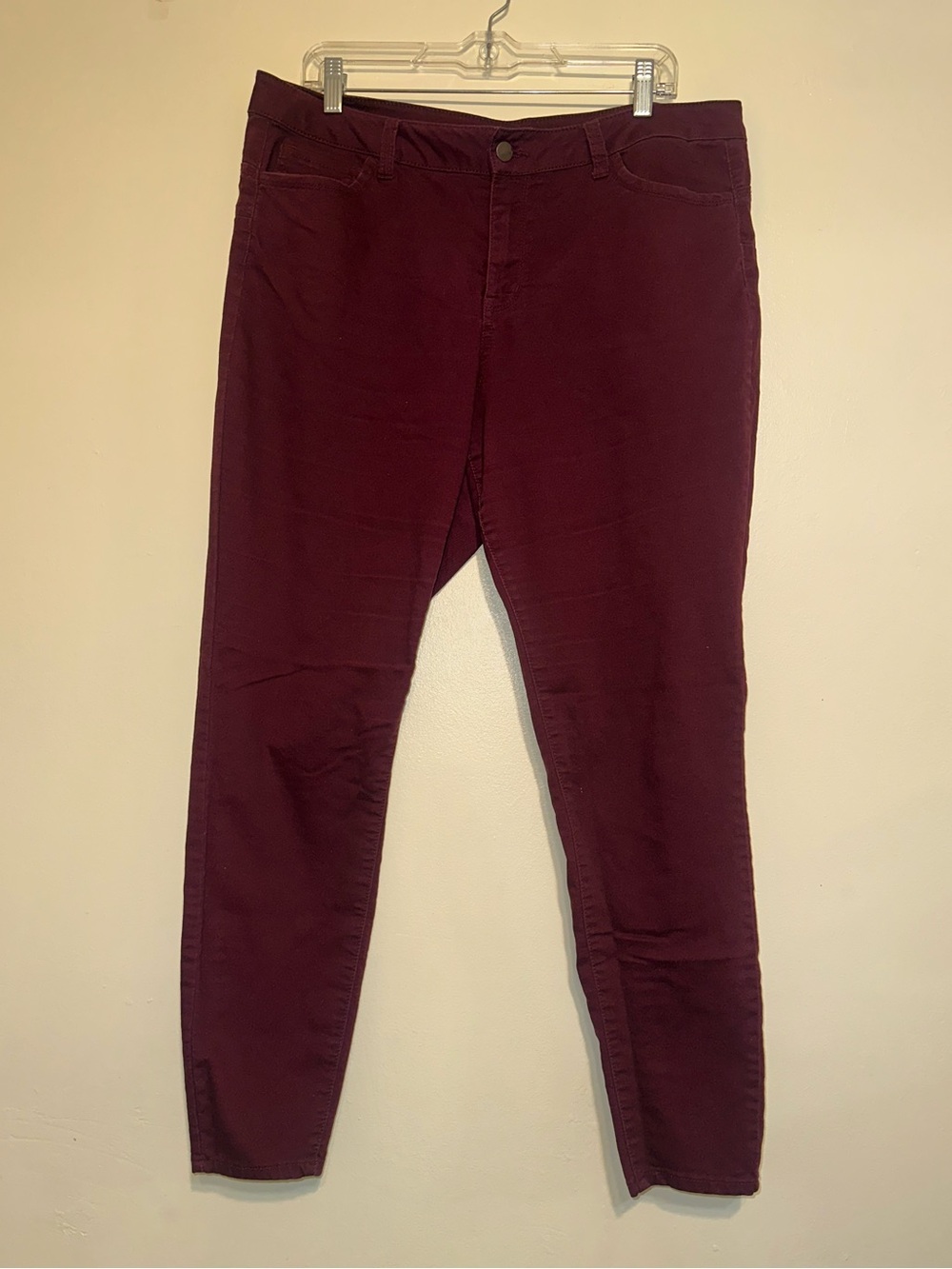💛3 for $36💛 Fashion Nova Burgundy Skinny Jeans